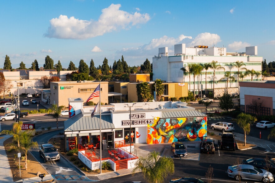 5247 Clark Ave, Lakewood, CA for sale - Building Photo - Image 3 of 4