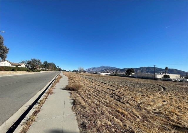 3800 W Jacinto View Rd, Banning, CA for sale Primary Photo- Image 1 of 4
