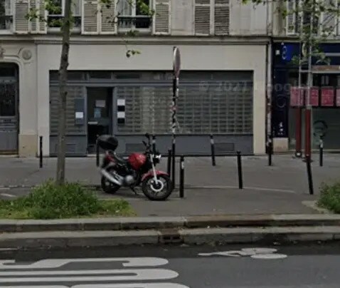 Retail in Paris for lease Building Photo- Image 1 of 3