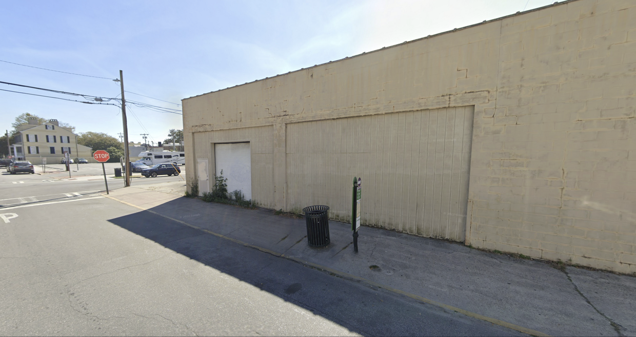 215 E Congress St, Savannah, GA for sale Building Photo- Image 1 of 6