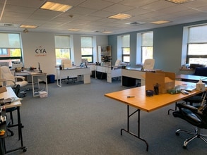 1035 Cambridge St, Cambridge, MA à louer Photo intérieure- Image 2 de 4