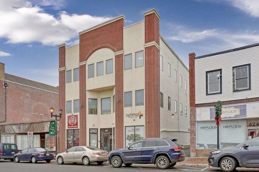 418 Clifton Ave, Lakewood, NJ for lease - Building Photo - Image 3 of 12