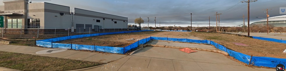 520 Michener Dr, Arlington, TX for lease - Building Photo - Image 2 of 3