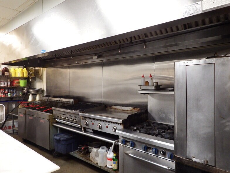 3108 New Butler Rd, New Castle, PA à vendre - Photo intérieure - Image 3 de 4