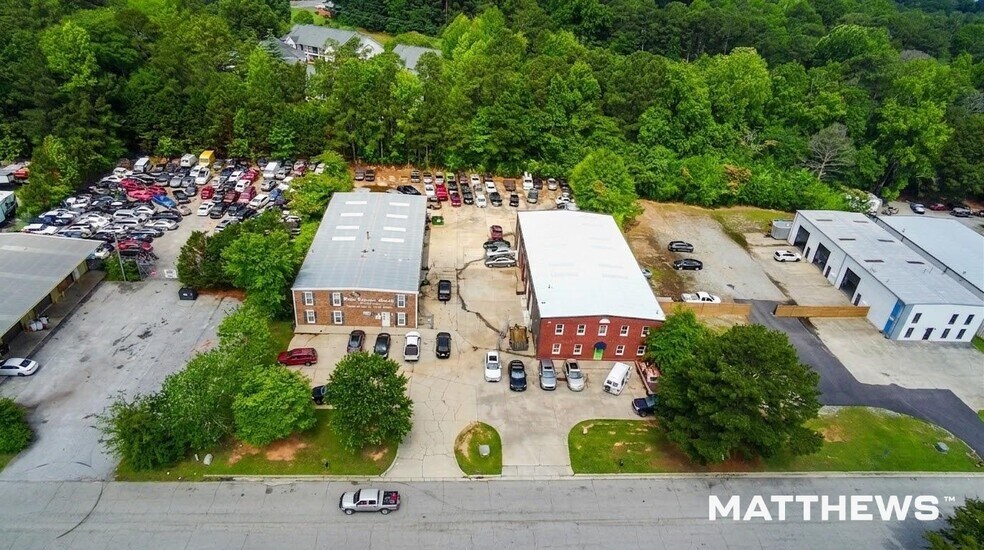180 Industrial Way, Fayetteville, GA for sale - Building Photo - Image 3 of 4