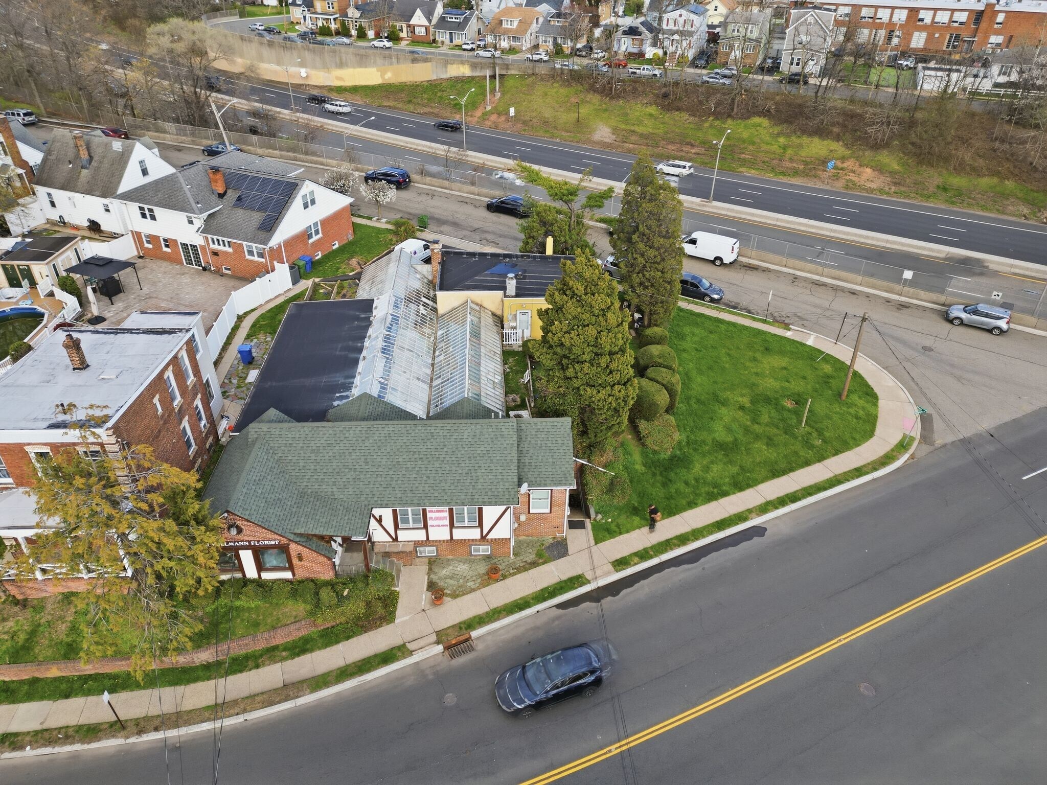 630 Florida Grove Rd, Perth Amboy, NJ à vendre Photo du bâtiment- Image 1 de 39