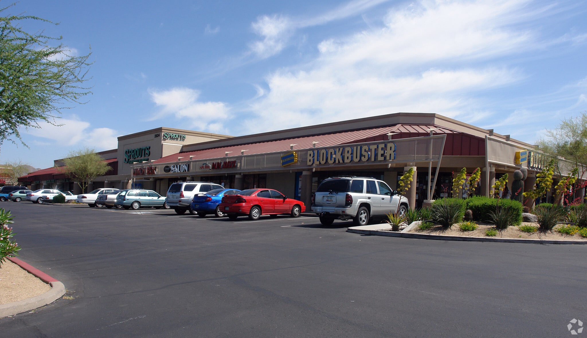 2824 E Indian School Rd, Phoenix, AZ for lease Primary Photo- Image 1 of 11