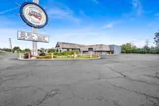 Plus de détails pour 890 E US Highway 45, Mundelein, IL - Commerce de détail à vendre