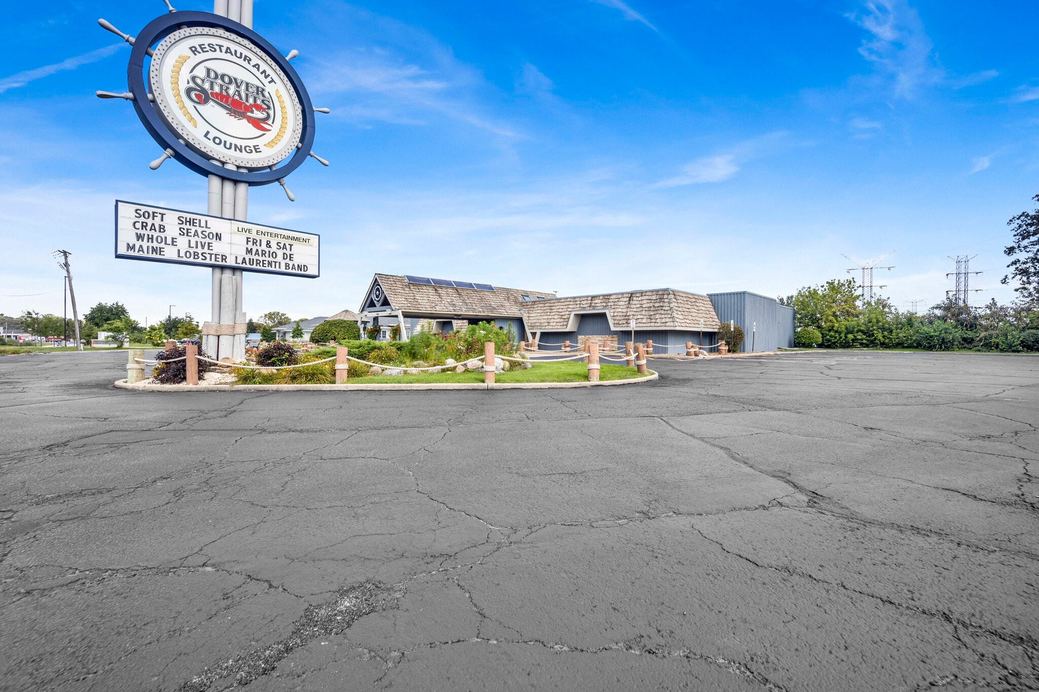 890 E US Highway 45, Mundelein, IL à vendre Photo principale- Image 1 de 34