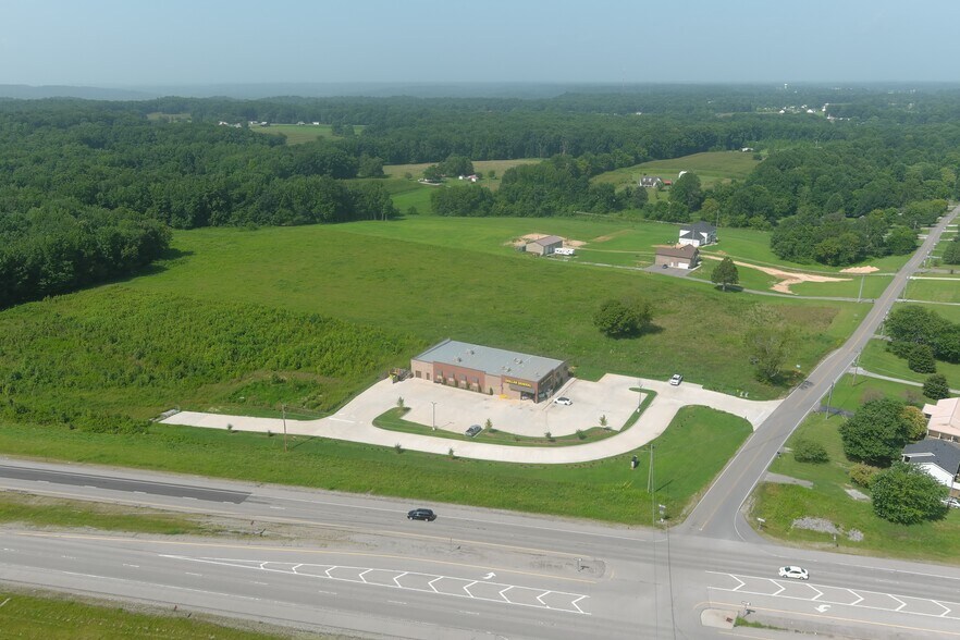 Roberts Road w, Portland, TN à vendre - Photo du bâtiment - Image 2 de 4