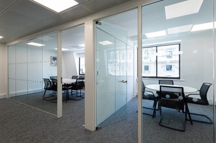 4 City Rd, Londres à louer - Photo du bâtiment - Image 3 de 29