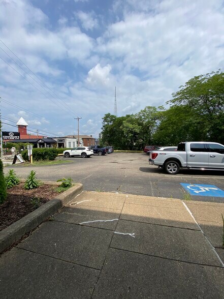 55 Wyoming St, Pittsburgh, PA à louer - Photo du bâtiment - Image 3 de 15