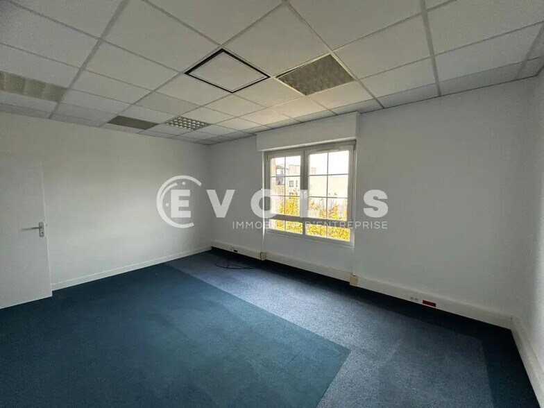 185 Boulevard Maréchal Leclerc, Bordeaux for lease - Building Photo - Image 3 of 12