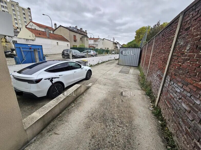 Flex dans Ivry-sur-Seine à louer - Photo du bâtiment - Image 2 de 17