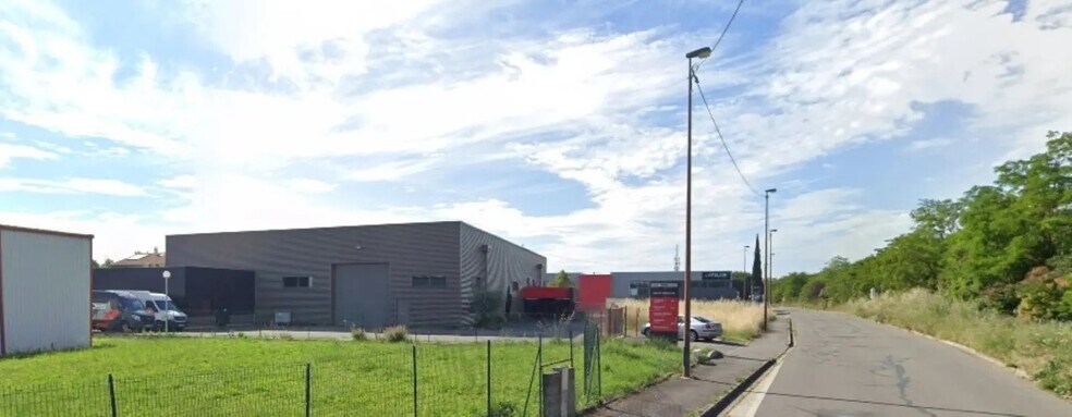 Flex dans Toulouse à louer - Photo du bâtiment - Image 2 de 16