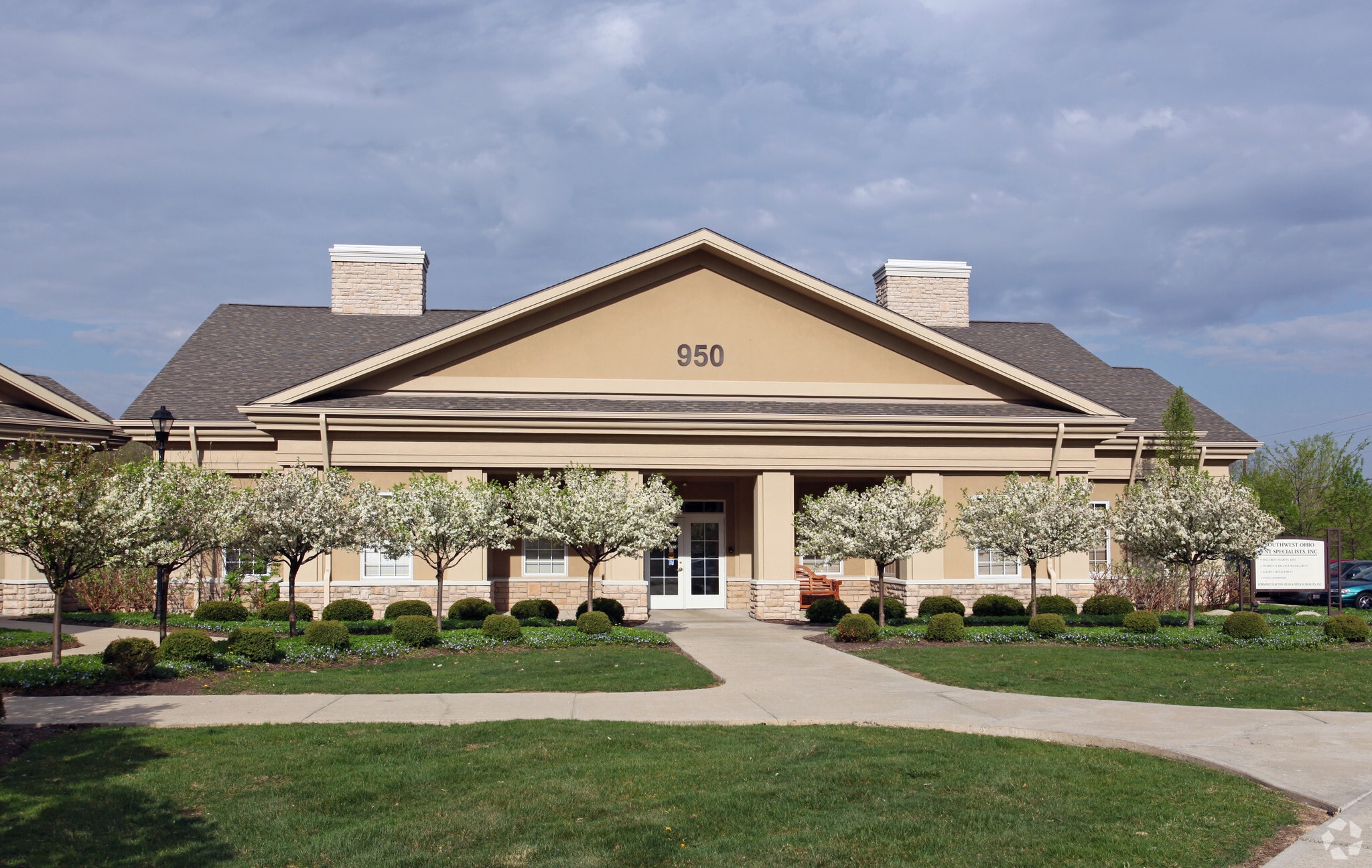 950 E Alex-Bell Rd, Dayton, OH for sale Primary Photo- Image 1 of 29