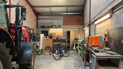 Lindale Rd, Grange Over Sands for lease Interior Photo- Image 2 of 3