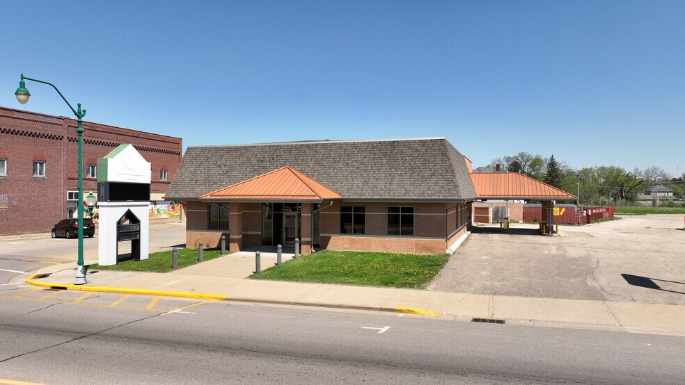 36328 Main St, Whitehall, WI à vendre - Photo du bâtiment - Image 2 de 33