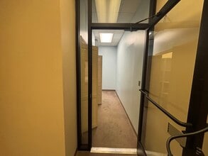 102-108 E Main St, Kingsport, TN à louer Photo intérieure- Image 2 de 14