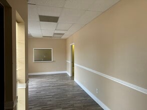 2707 Bolton Boone Dr, DeSoto, TX for sale Interior Photo- Image 1 of 4