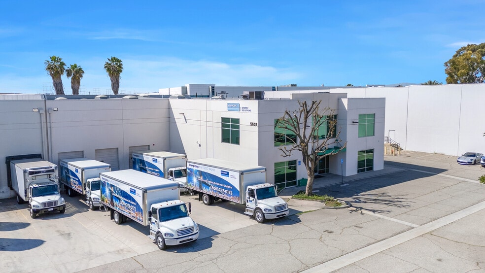 5651 Mansfield Way, Bell, CA for lease - Building Photo - Image 2 of 10