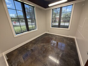 607 Pendleton St, Greenville, SC à louer Photo du bâtiment- Image 2 de 8