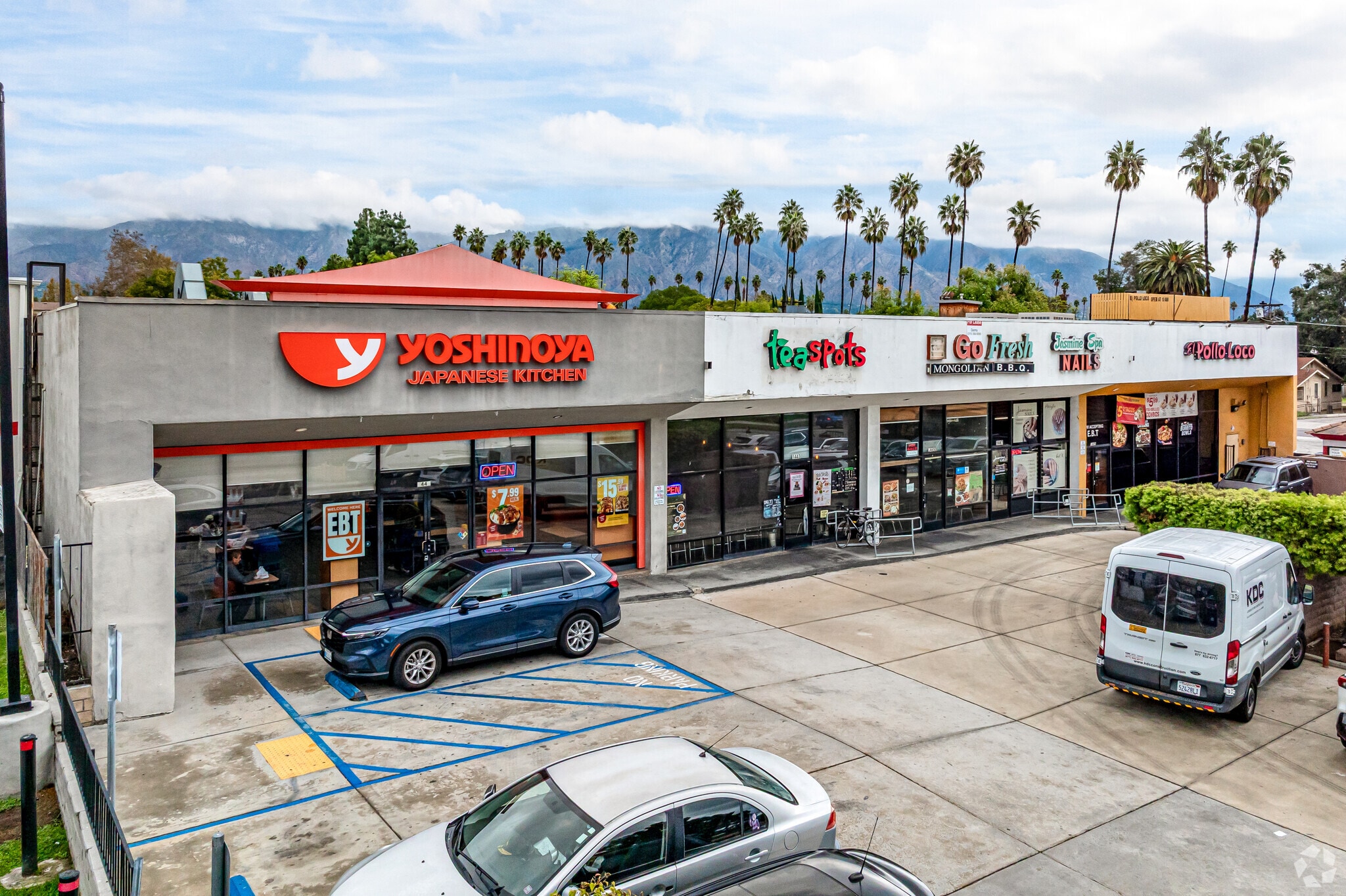 1445 E Colorado Blvd, Pasadena, CA for lease Primary Photo- Image 1 of 15
