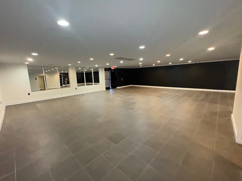 8841 Bright Star Rd, Douglasville, GA à vendre - Photo du bâtiment - Image 2 de 11