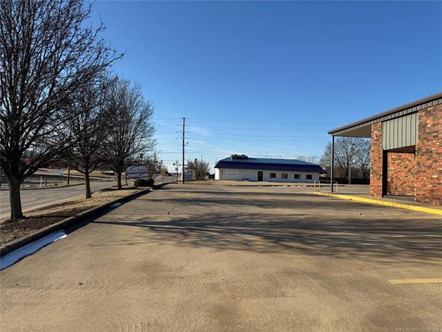 1029 E Washington Ave, Mcalester, OK for sale - Building Photo - Image 3 of 35