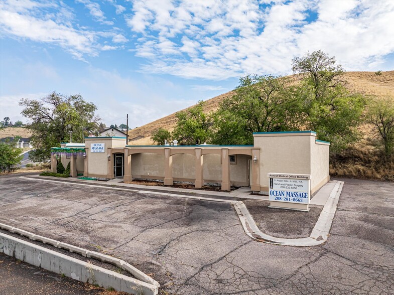 240 N 18th Ave, Pocatello, ID for sale - Building Photo - Image 1 of 50