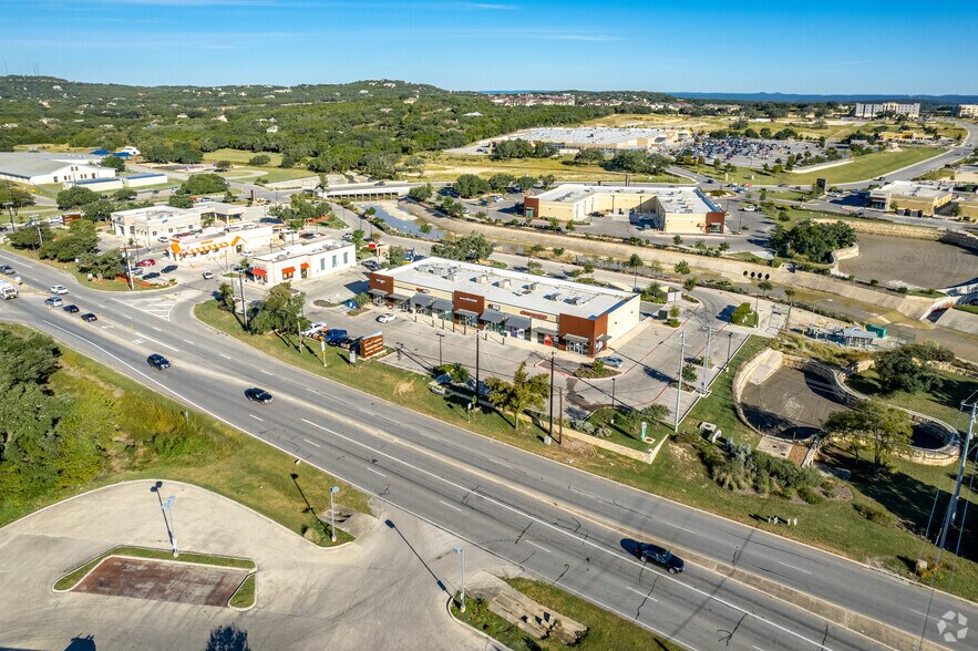 20248 State Highway 46 W, Spring Branch, TX à vendre - Photo du bâtiment - Image 3 de 6