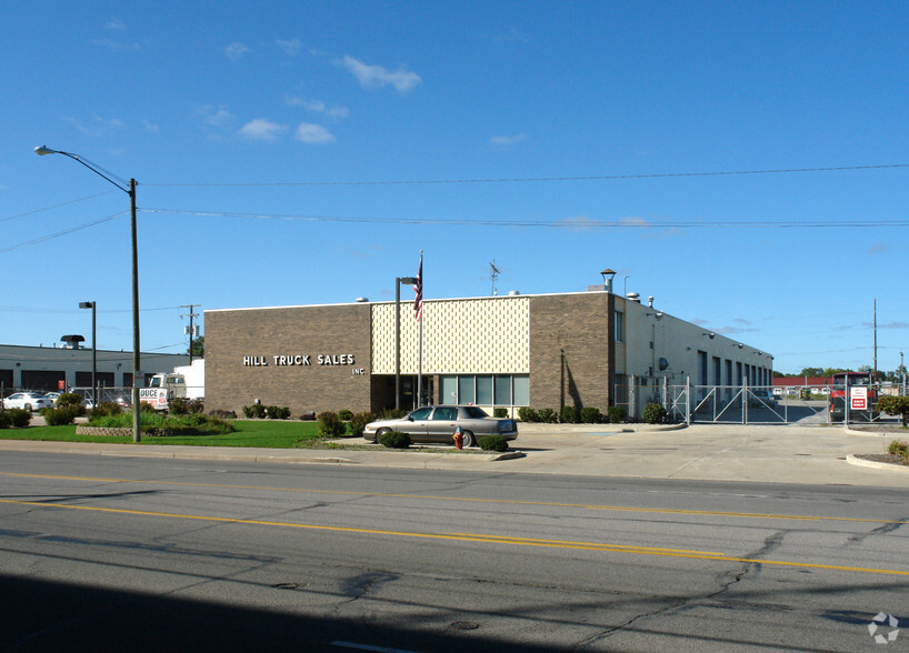 1011 W Sample St, South Bend, IN à vendre - Photo du bâtiment - Image 1 de 1