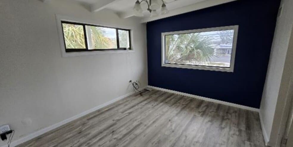 6856 St Augustine Rd, Jacksonville, FL for sale - Interior Photo - Image 3 of 3