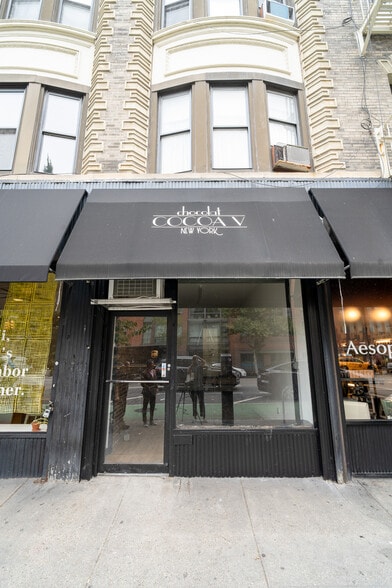 170-178 Ninth Ave, New York, NY for lease - Building Photo - Image 3 of 6