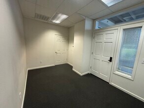 103 Providence Mine Rd, Nevada City, CA à louer Photo intérieure- Image 2 de 2