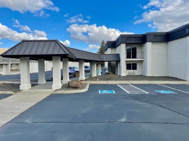 More details for 9 N 9th St, Yakima, WA - Retail for Lease