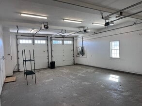 236-242 Teaticket Hwy, East Falmouth, MA for lease Interior Photo- Image 2 of 4