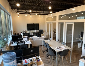 1055 W 14th St, North Vancouver District, BC for lease Interior Photo- Image 2 of 5