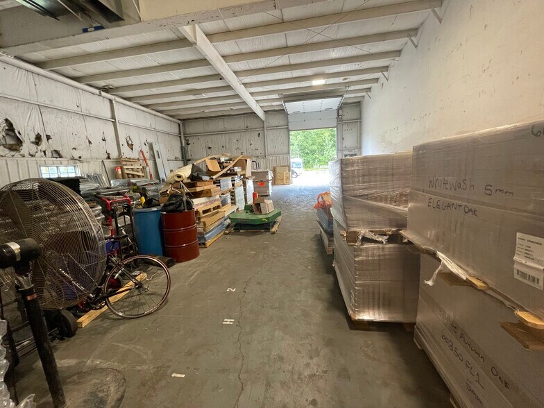 35-37 Commerce Dr, Carmel, NY à vendre - Photo intérieure - Image 2 de 9