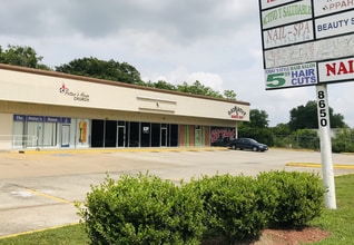 8650 N Houston Rosslyn Rd, Houston, TX à louer Photo du bâtiment- Image 2 de 10