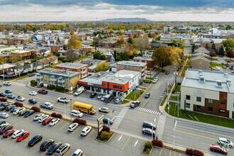 1369-1385 Boul Choquette, Saint-hyacinthe, QC - AÉRIEN  Vue de la carte