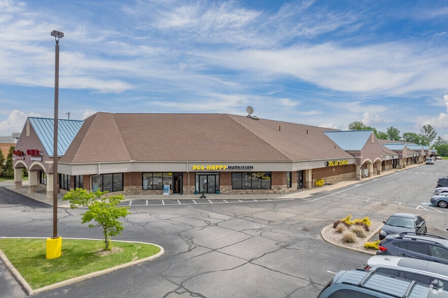 4195 Massillon Rd, Uniontown, OH à louer - Photo principale - Image 3 de 9