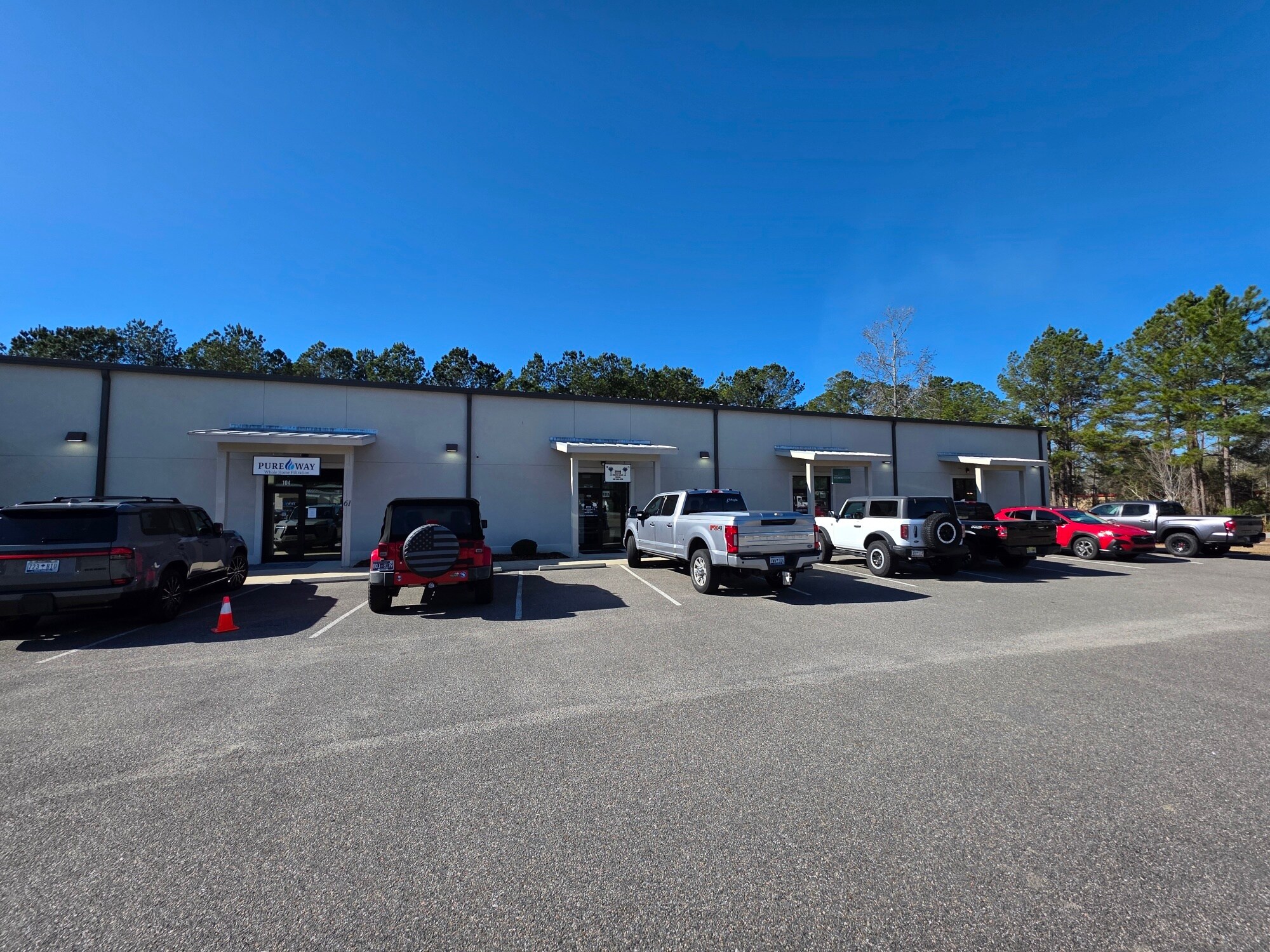 61 Schinger Ave, Ridgeland, SC for lease Primary Photo- Image 1 of 16