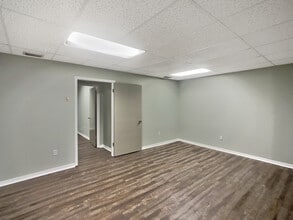 574 Azalea Rd, Mobile, AL à louer Photo intérieure- Image 1 de 6