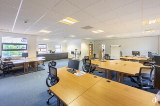 Timothys Bridge Rd, Stratford Upon Avon for lease Building Photo- Image 2 of 12