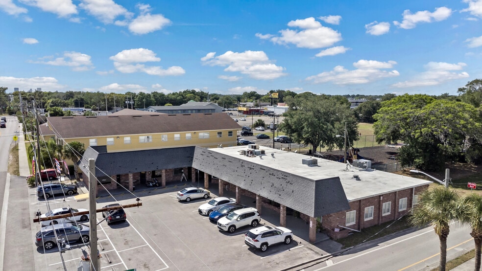 5801-5841 Dahlia Dr, Orlando, FL for sale - Building Photo - Image 1 of 28