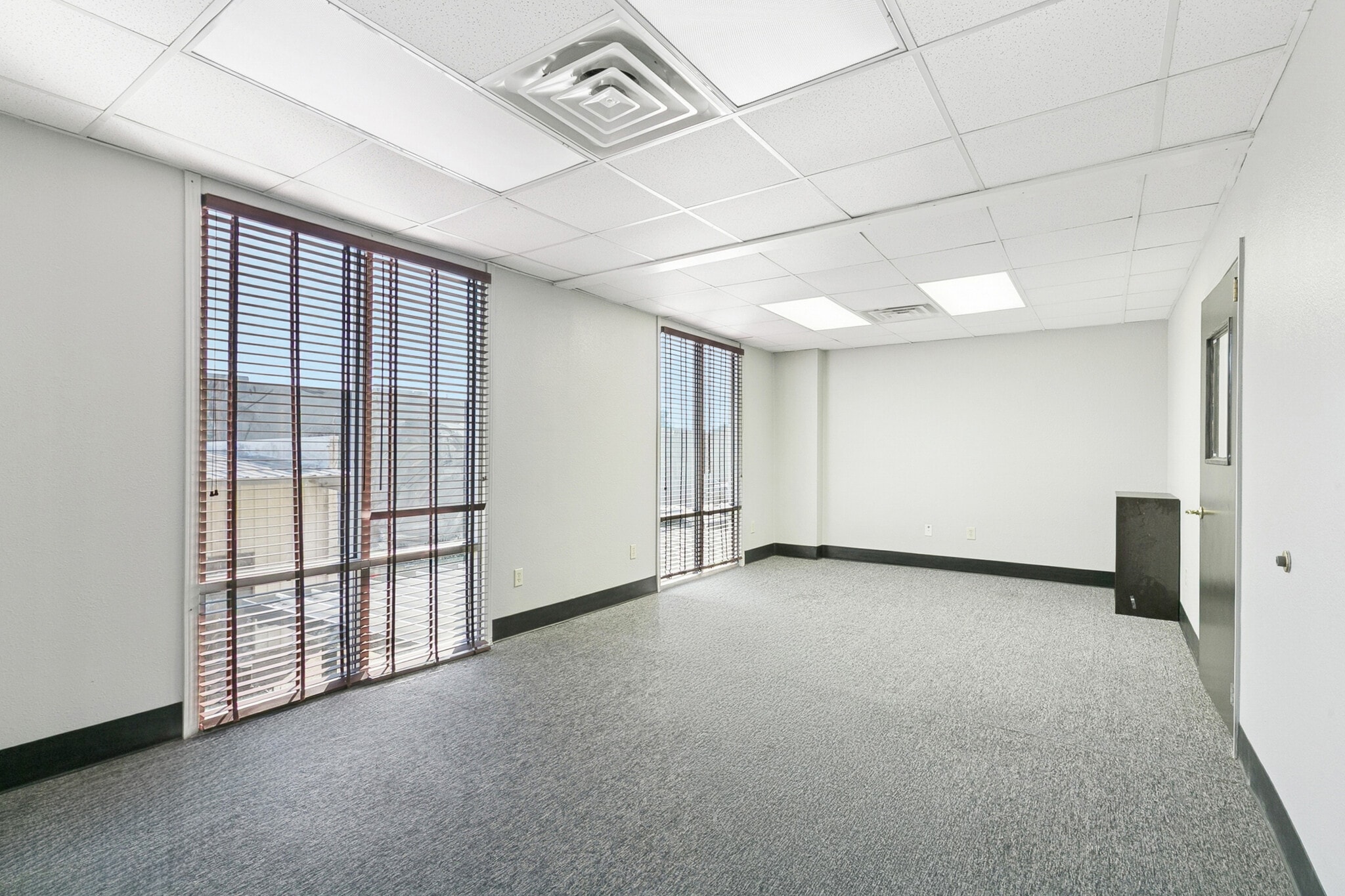 1841 Enterprise Dr, Harvey, LA for lease Building Photo- Image 1 of 29