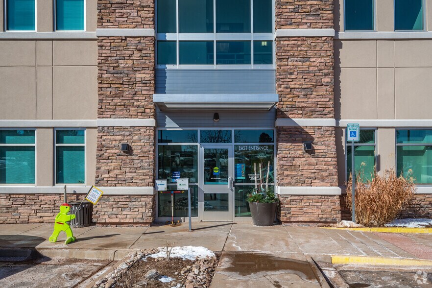 9235 Crown Crest Blvd, Parker, CO à louer - Photo du bâtiment - Image 3 de 5