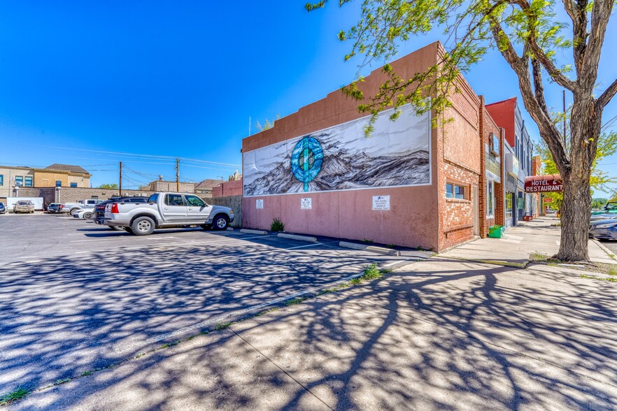 124 W 6th St, Walsenburg, CO for sale - Primary Photo - Image 1 of 30