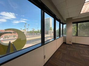 2400 N Central Ave, Phoenix, AZ for lease Interior Photo- Image 1 of 7
